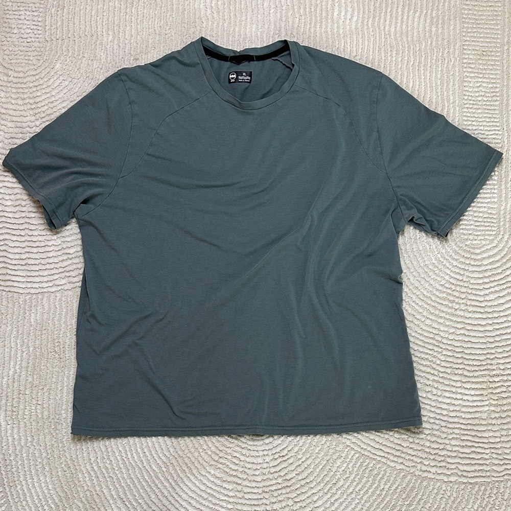 Janji Charcoal Short Sleeve Tee